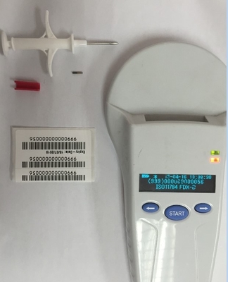 Microchip de identificación animal para la salud y el bienestar animal en kit con etiquetas de código de barras y bolsa de embalaje esterilizada